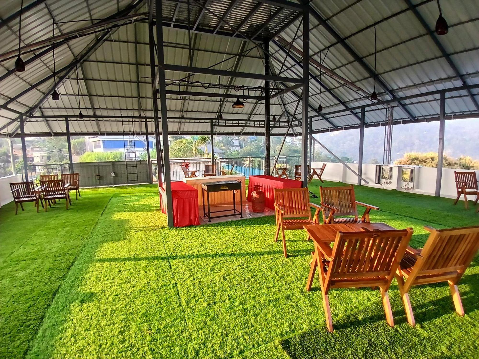 Tea Elanza Apartment Devikolam ภายนอก รูปภาพ